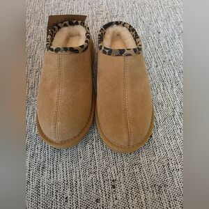 BearPaw Iced Coffee With Leopard Trim Slip On Fur Lined Shoes.